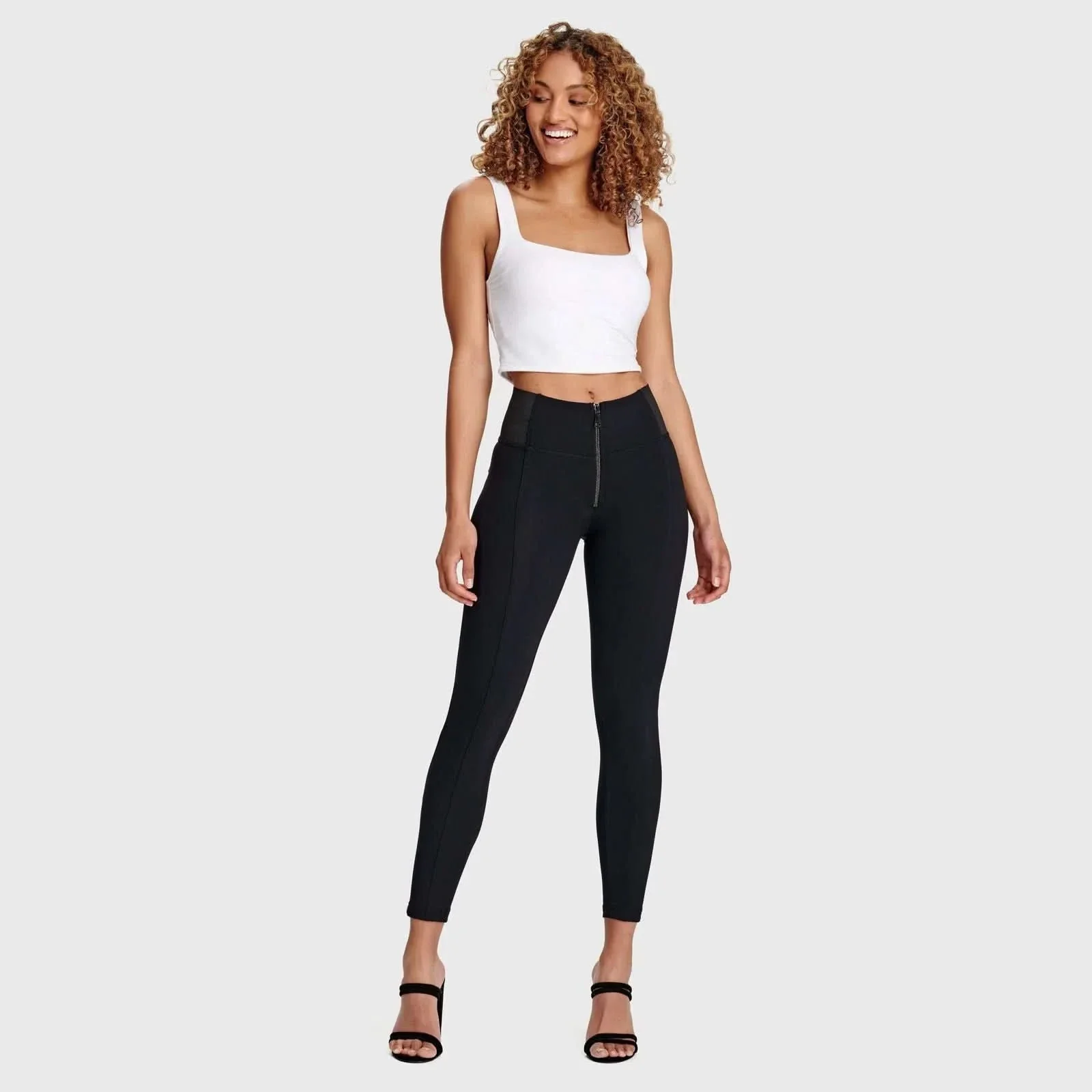 WRUP Diwo Pro Classic - High Waisted - 7/8 Length - Black - Image 6