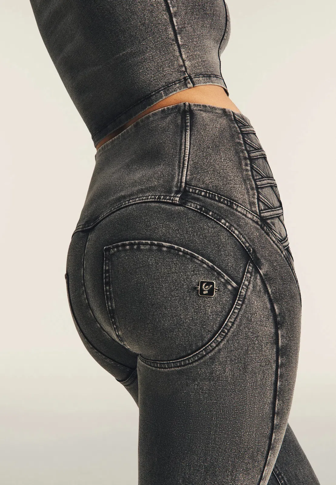 WRUP Denim Criss Cross Detail - High Waisted - 7/8 Length - Dark Grey Denim + Black Stitching - Image 7