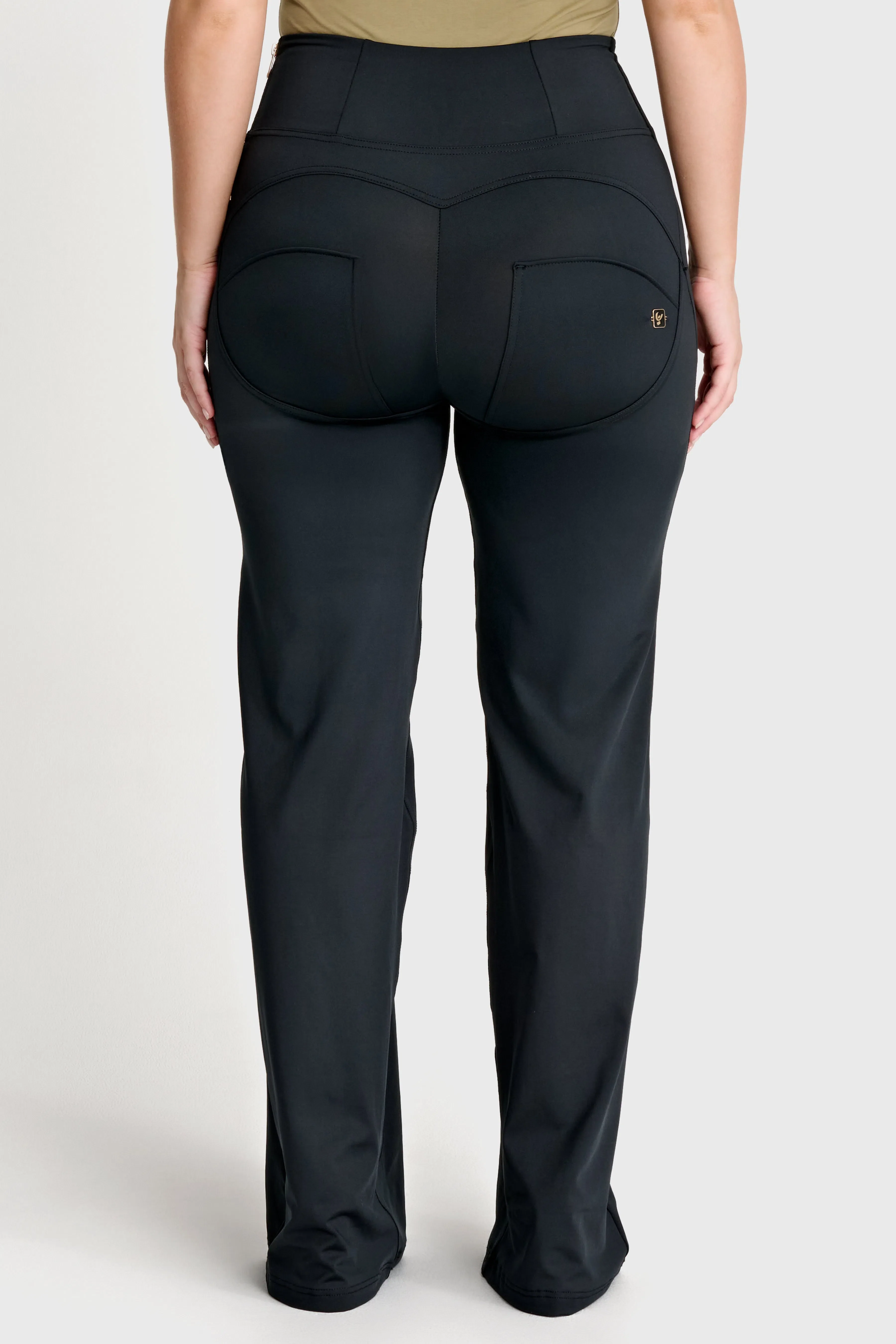 WRUP DIWO Boss Wear - High Waisted - Wide Leg - Black - Image 5